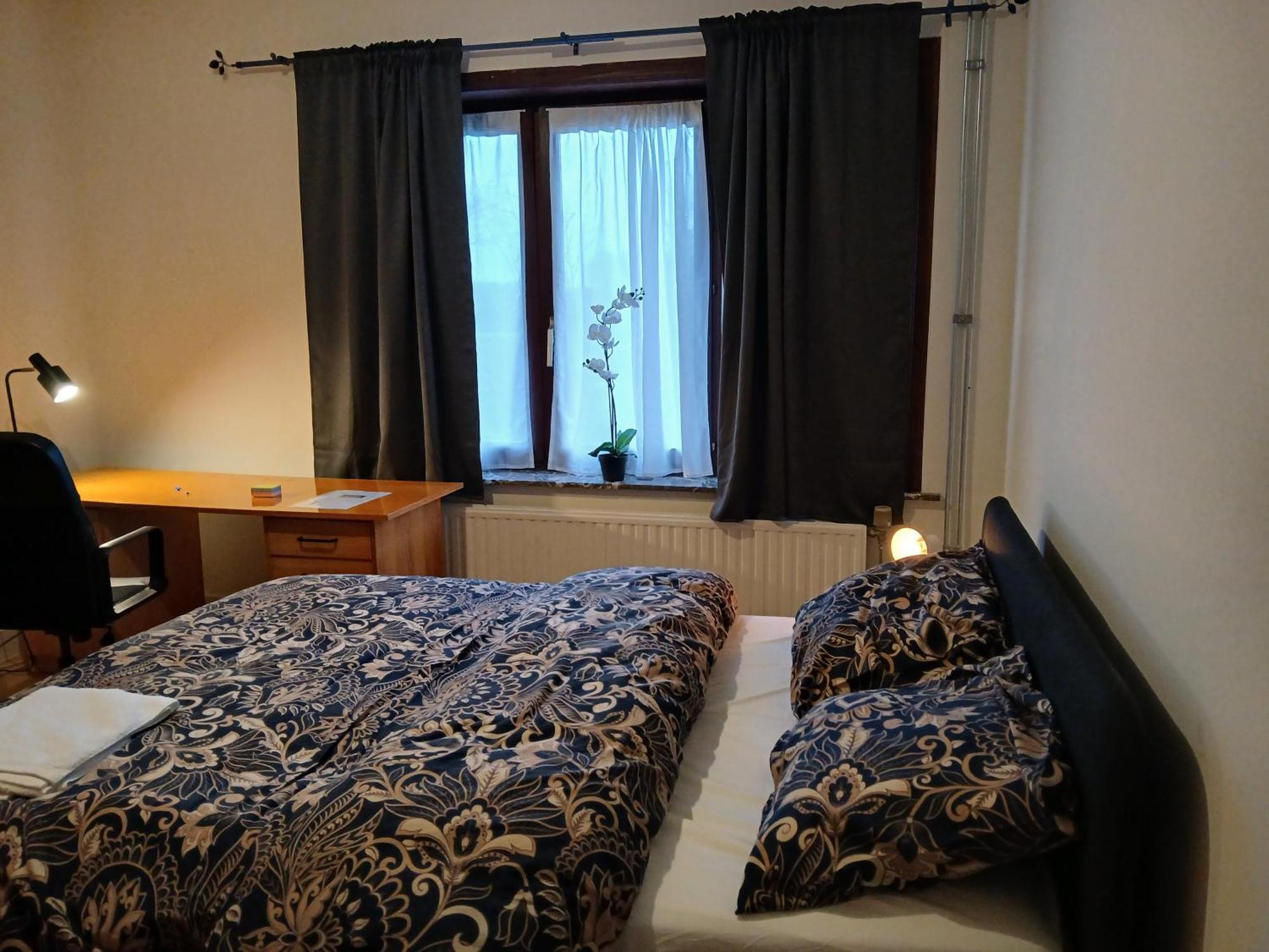 Bloemetje Hotell Asse Exteriör bild