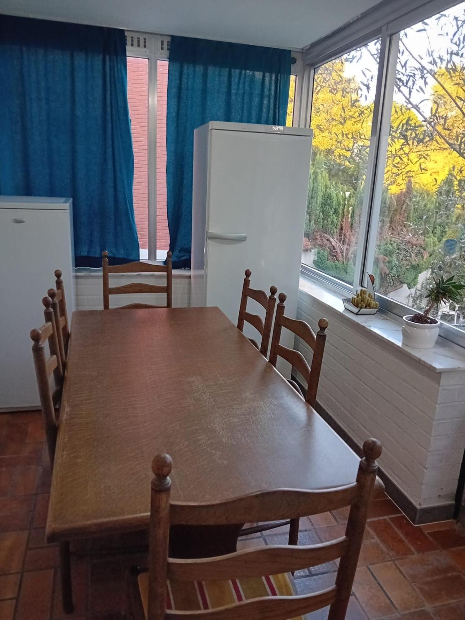 Bloemetje Hotell Asse Exteriör bild